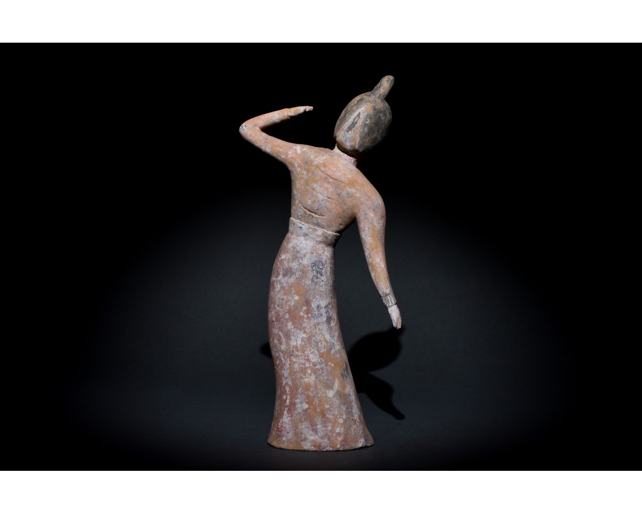 CHINESE TANG DYNASTY TERRACOTTA DANCING LADY - Image 3 of 7