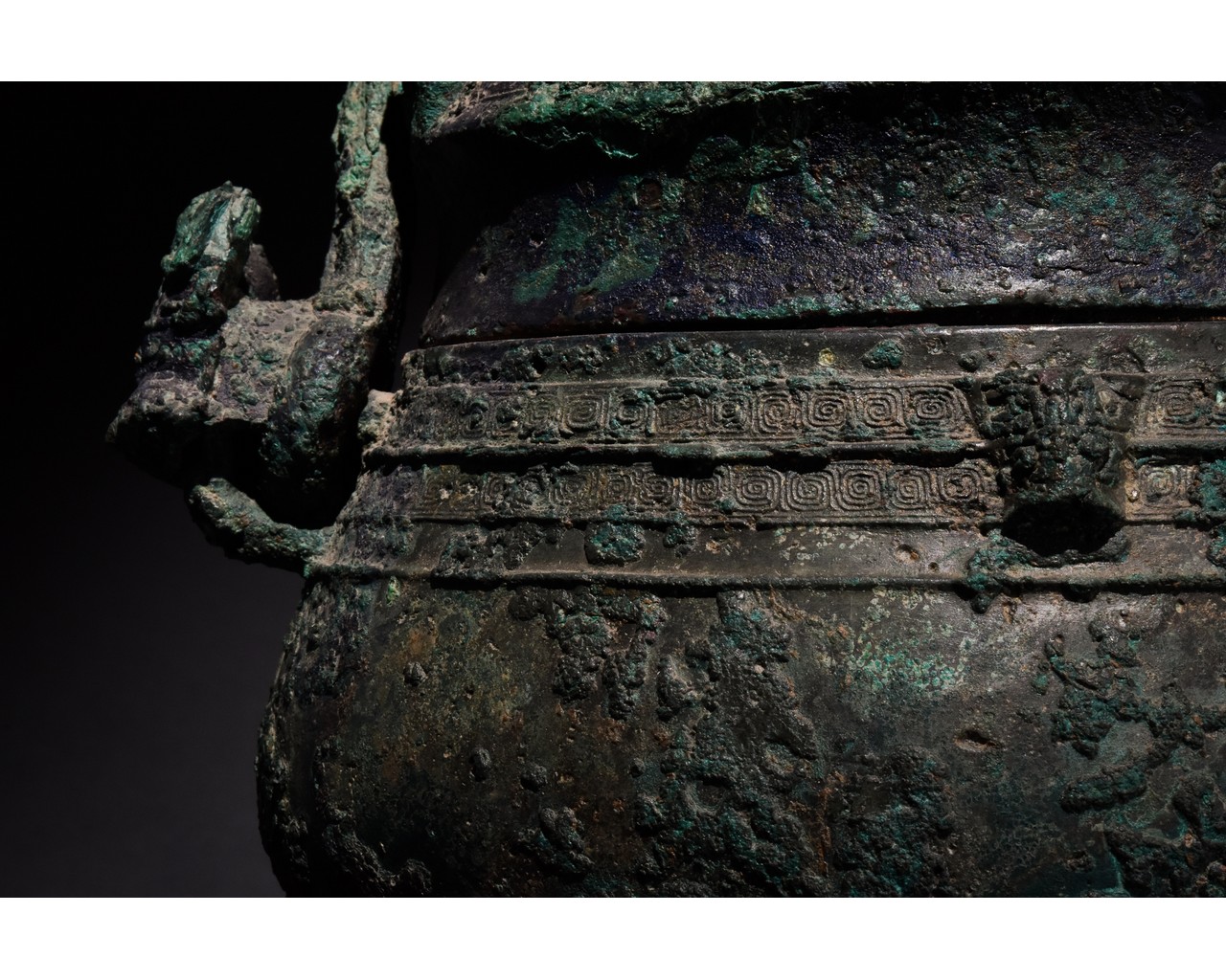 CHINESE WESTERN ZHOU BRONZE RITUAL VESSEL, YOU - XRF TESTED - Image 9 of 18