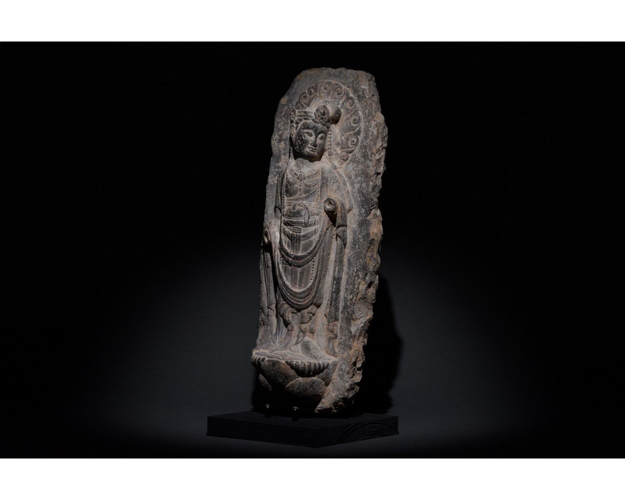 CHINESE TANG DYNASTY STONE PANEL WITH BUDDHA - Image 2 of 9