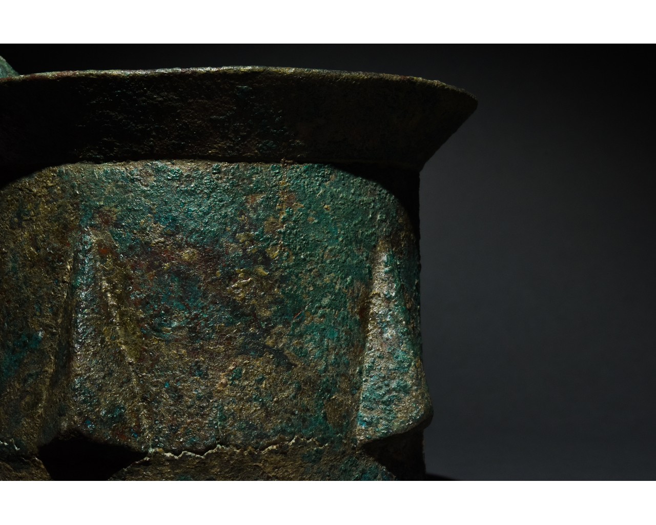 SELJUK HEAVY BRONZE PESTLE AND MORTAR - Image 7 of 7