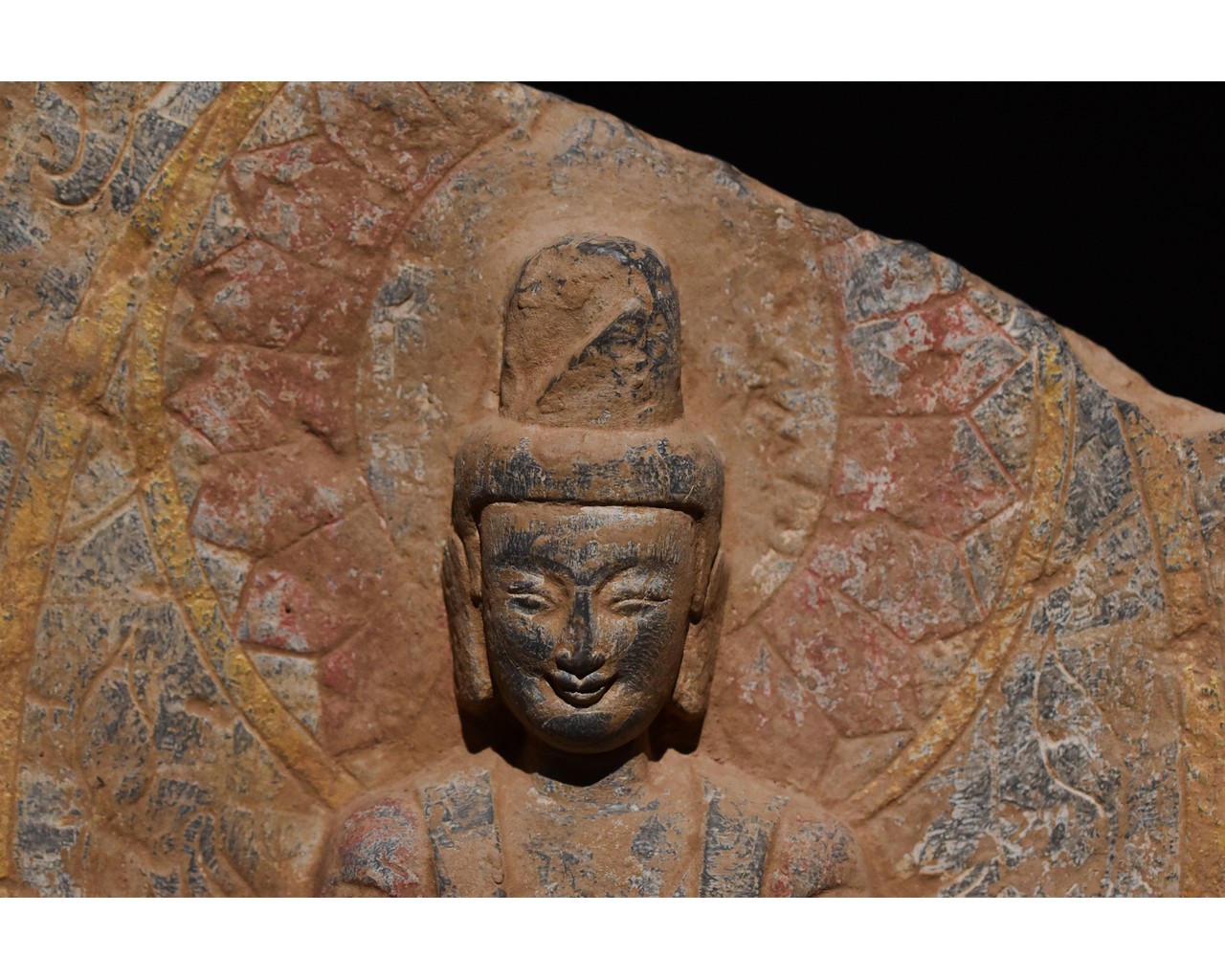 CHINESE NORTHER WEI STONE PANEL WITH DEPUCTION OF BUDDHA - Image 8 of 11