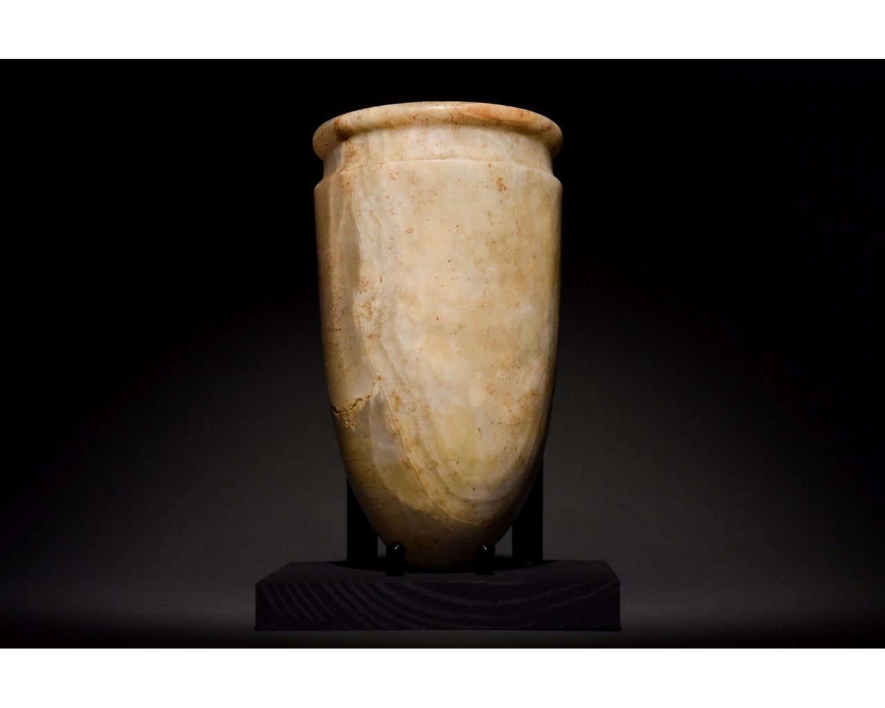 ANCIENT BACTRIAN ALABASTER VESSEL