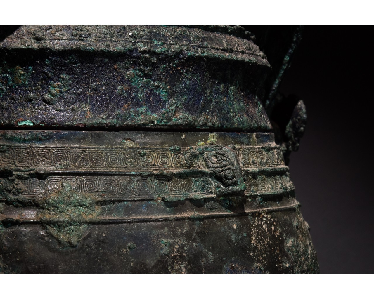 CHINESE WESTERN ZHOU BRONZE RITUAL VESSEL, YOU - XRF TESTED - Image 16 of 18
