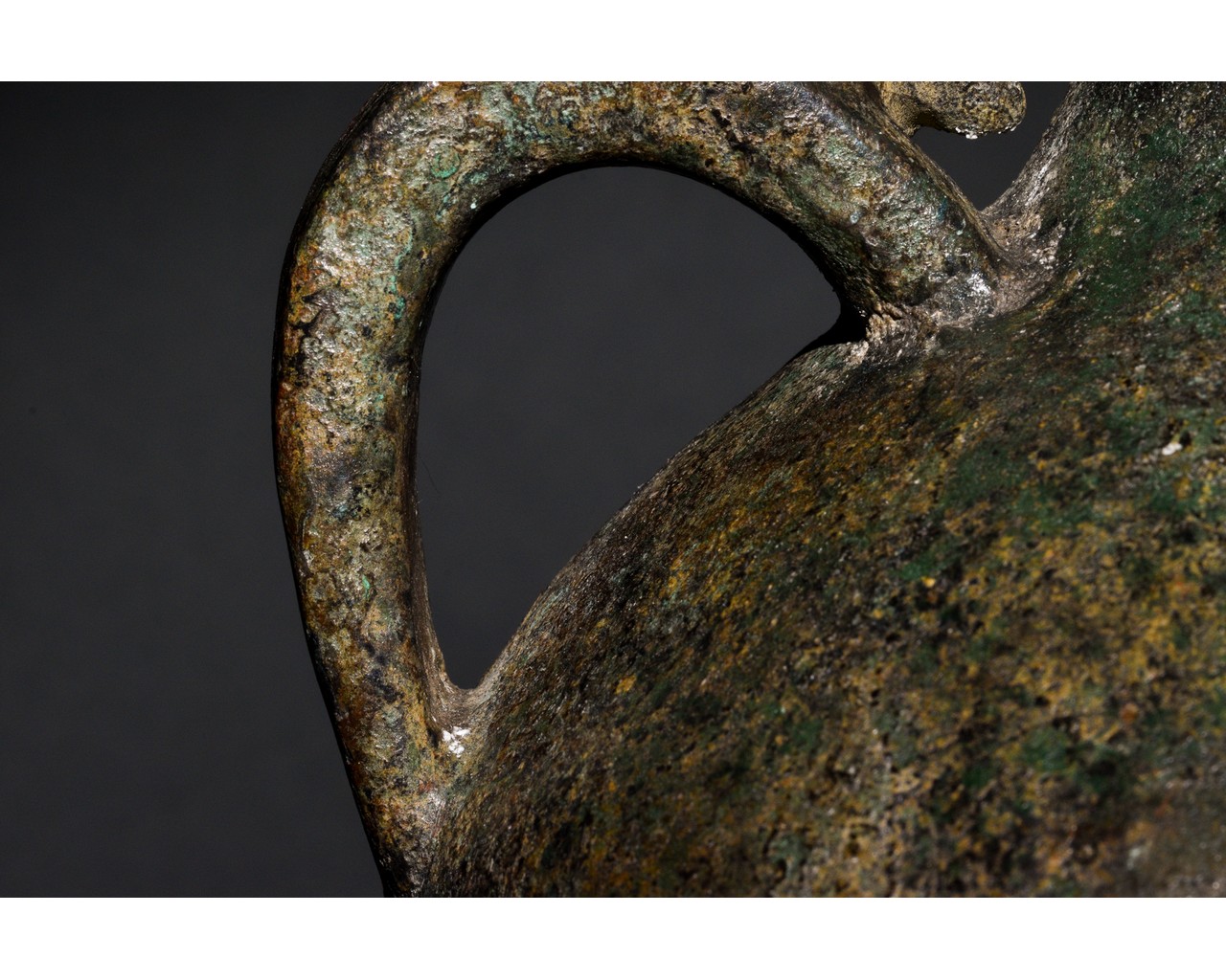 WESTERN ASIATIC BRONZE SPOUTED VESSEL - Image 8 of 9