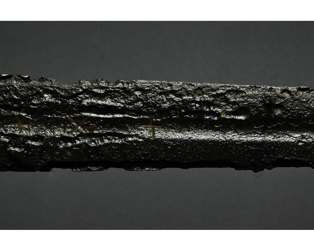 MEDIEVAL IRON SWORD WITH HANDLE - Image 6 of 6