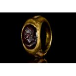 ROMAN GOLD AND GARNET INTAGLIO RING WITH DIANA - FULL REPORT