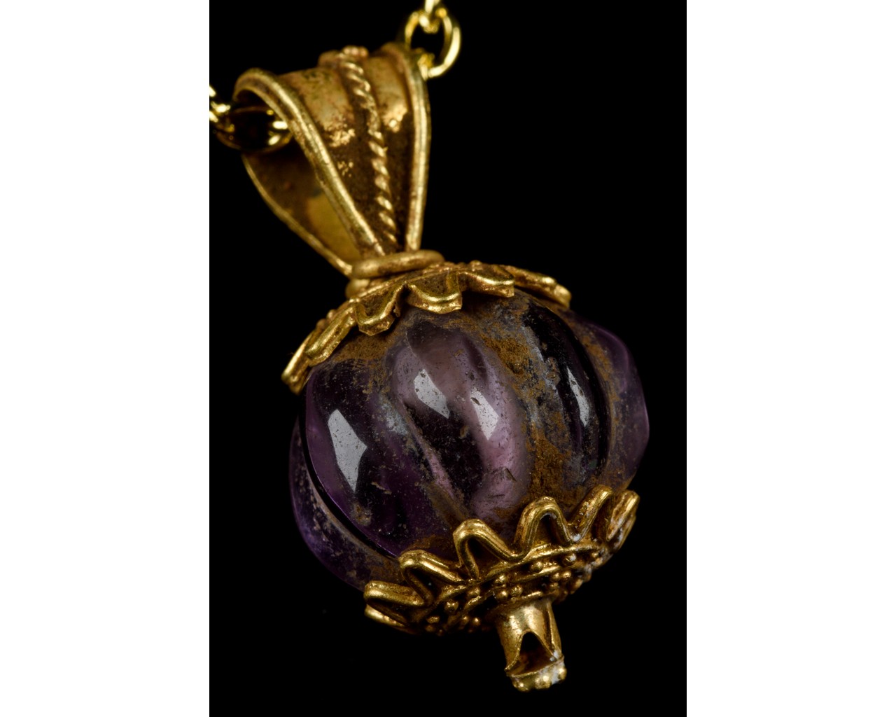 ANCIENT GREEK GOLD PENDANT WITH AMETHYST STONE - FULL ANALYSIS - Image 5 of 8