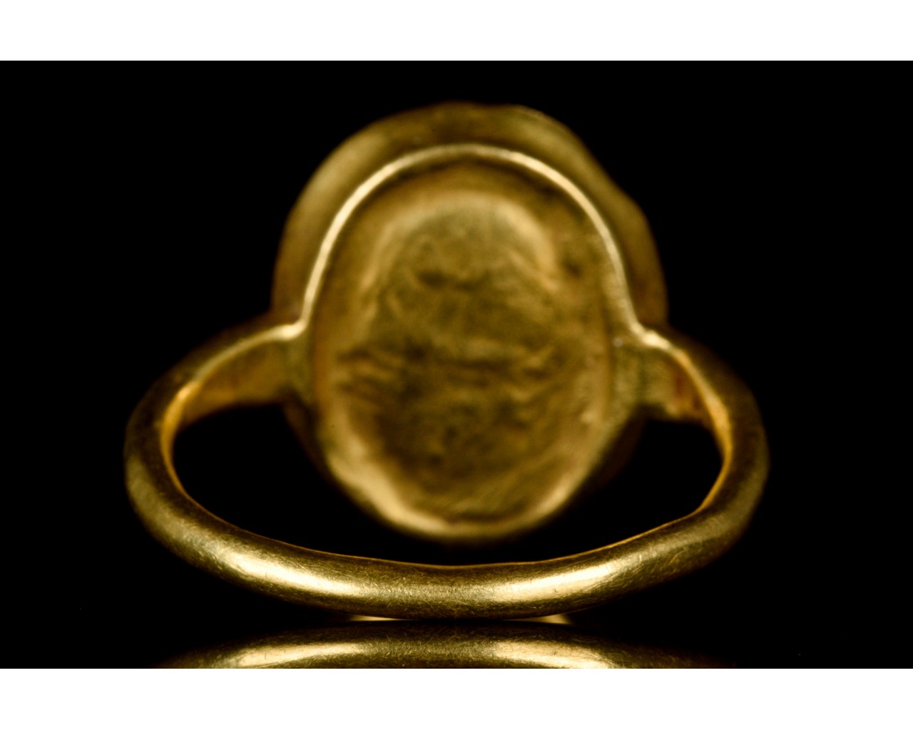 LATE HELLENISTIC GOLD INTAGLIO RING WITH PORTRAIT - FULL ANALYSIS - Image 4 of 9