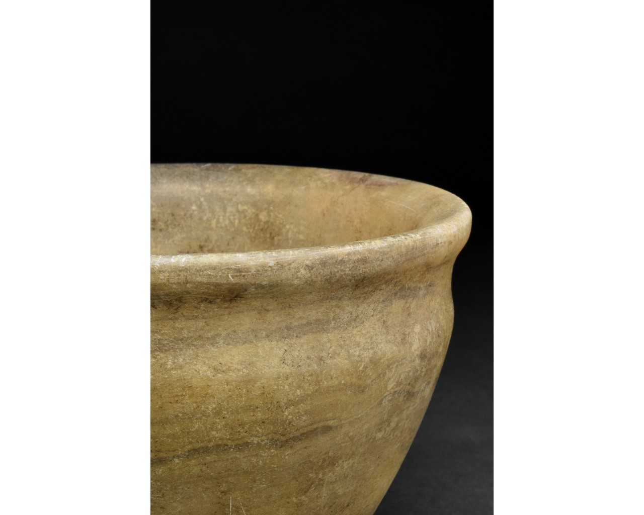 BACTRIAN ALABASTER VESSEL - Image 4 of 4