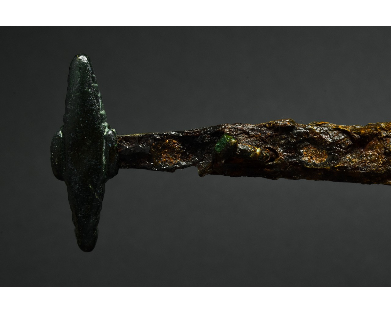 LATE ROMAN IRON SPATHA SWORD WITH BRONZE POMMEL - Image 7 of 7