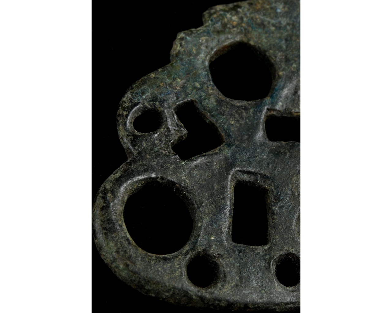 VIKING AGE OPEN-WORK BRONZE PENDANT - Image 7 of 8