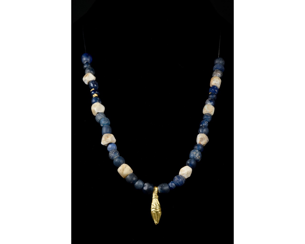 ROMAN GLASS AND GOLD NECKLACE â€“ WEARABLE