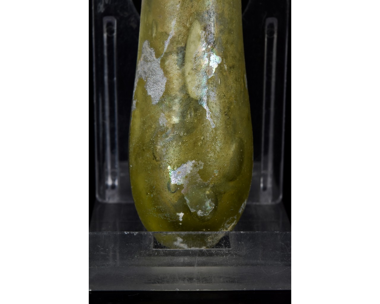 ROMAN GLASS UNGUENTARIUM - Image 7 of 9