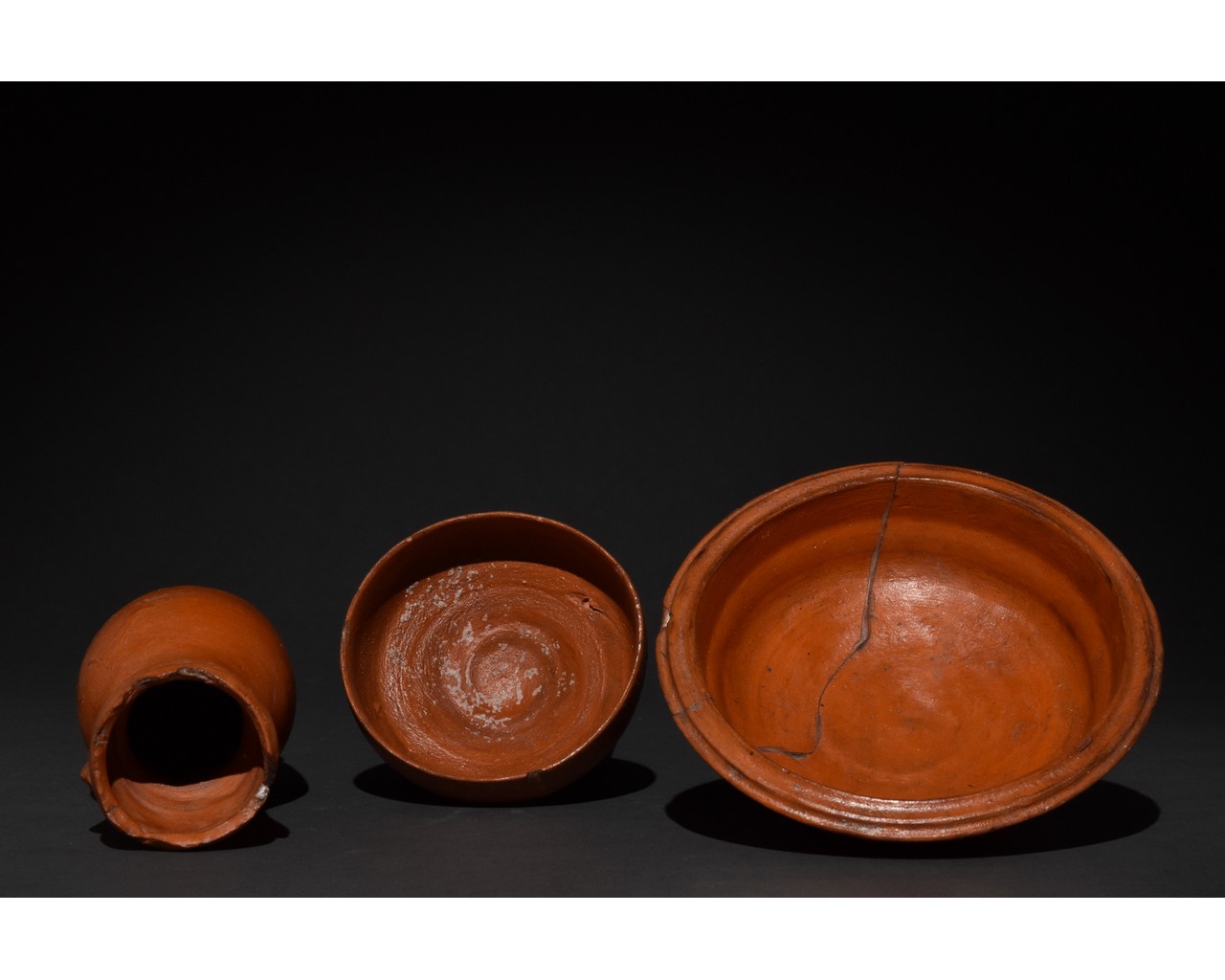 ROMAN TERRA SIGILLATA VESSELS COLLECTION - Image 2 of 6