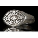 MEDIEVAL SILVER RING WITH DECORATED BEZEL