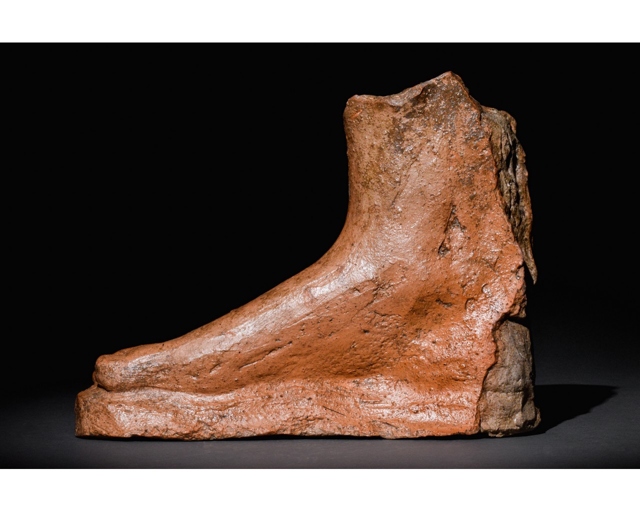 ETRUSCAN TERRACOTTA FOOT - Image 3 of 10