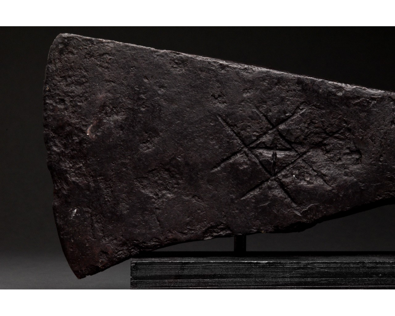 VIKING IRON BATTLE AXE HEAD - Image 8 of 8