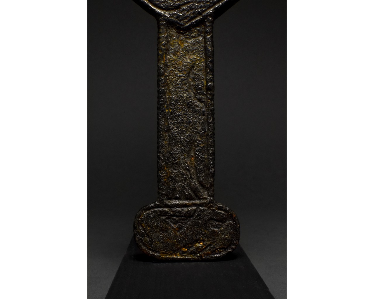 ANCIENT AKINAKES IRON SWORD - Image 7 of 7