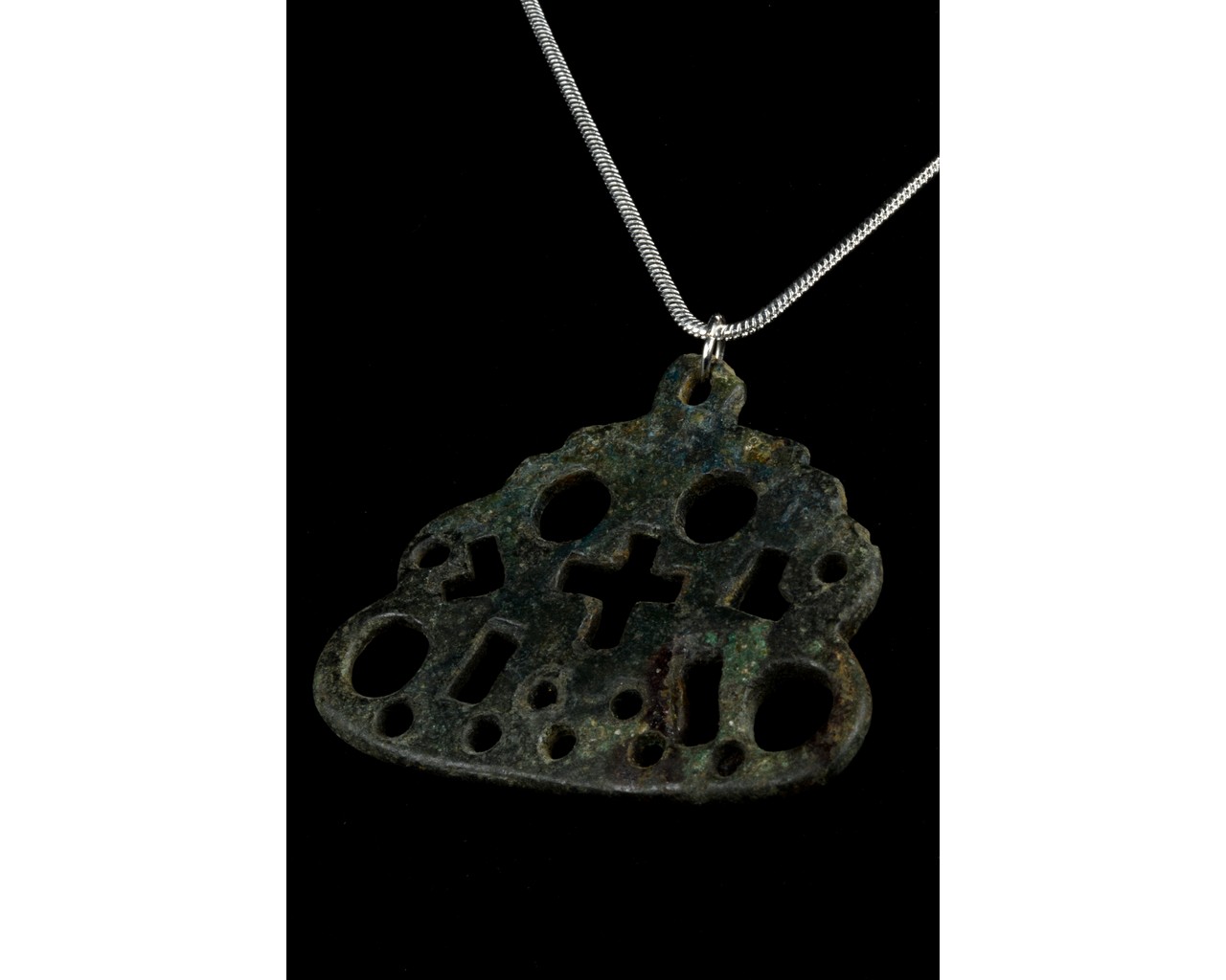 VIKING AGE OPEN-WORK BRONZE PENDANT - Image 2 of 8