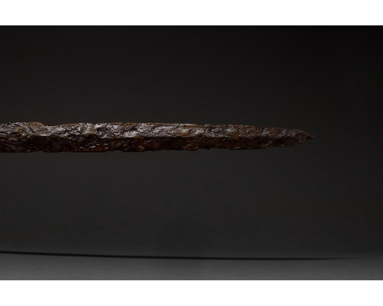 ROMAN IRON SPATHA SWORD - Image 7 of 8