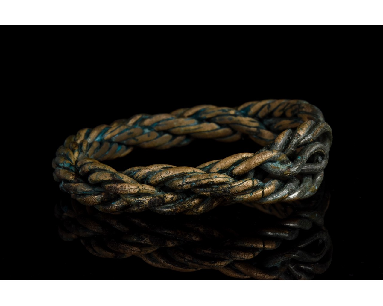 MEDIEVAL BRONZE TWISTED BRACELET - Image 3 of 7