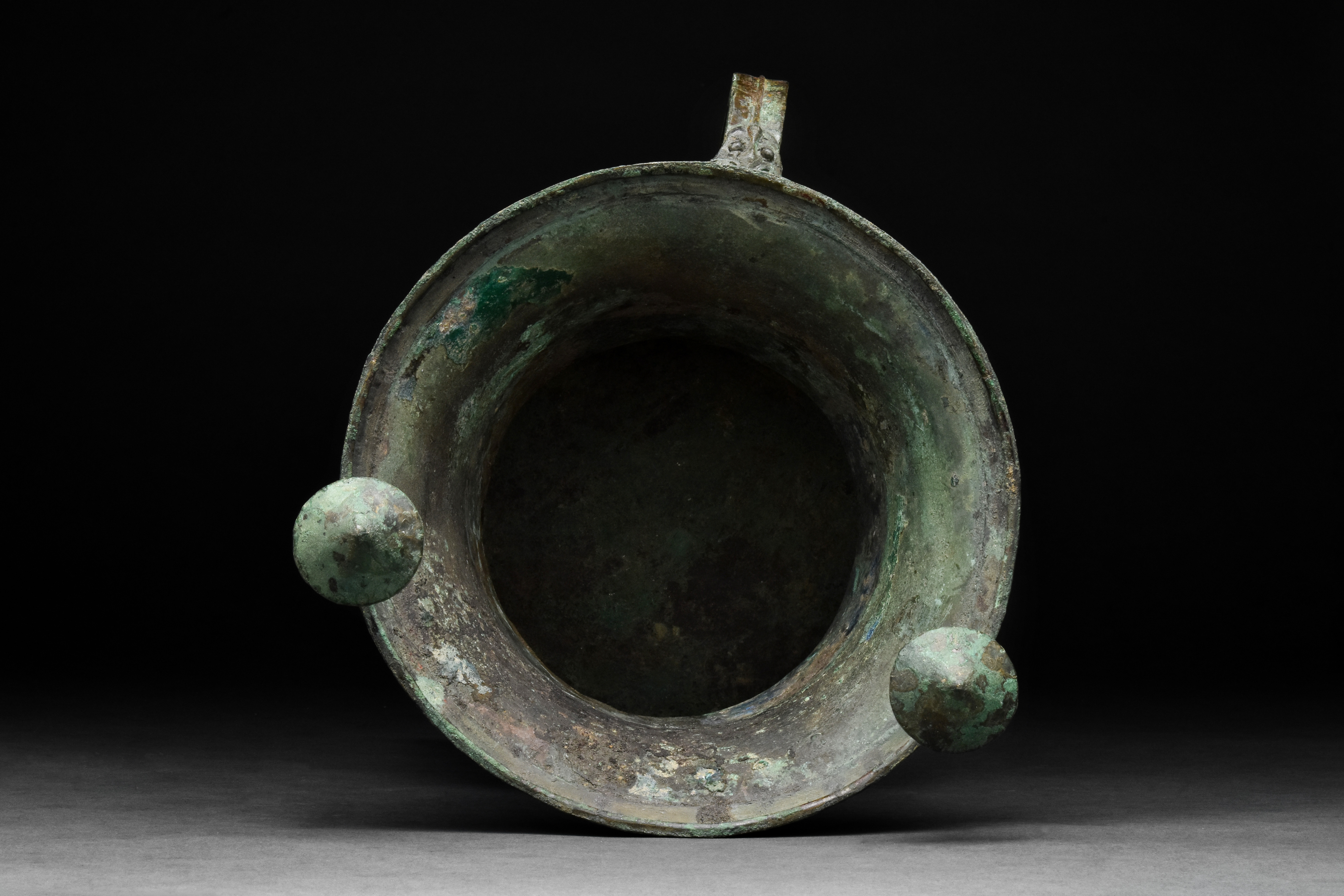 CHINESE SHANG DYNASTY BRONZE TRIPOD VESSEL (DING) - XRF TESTED - Image 4 of 8