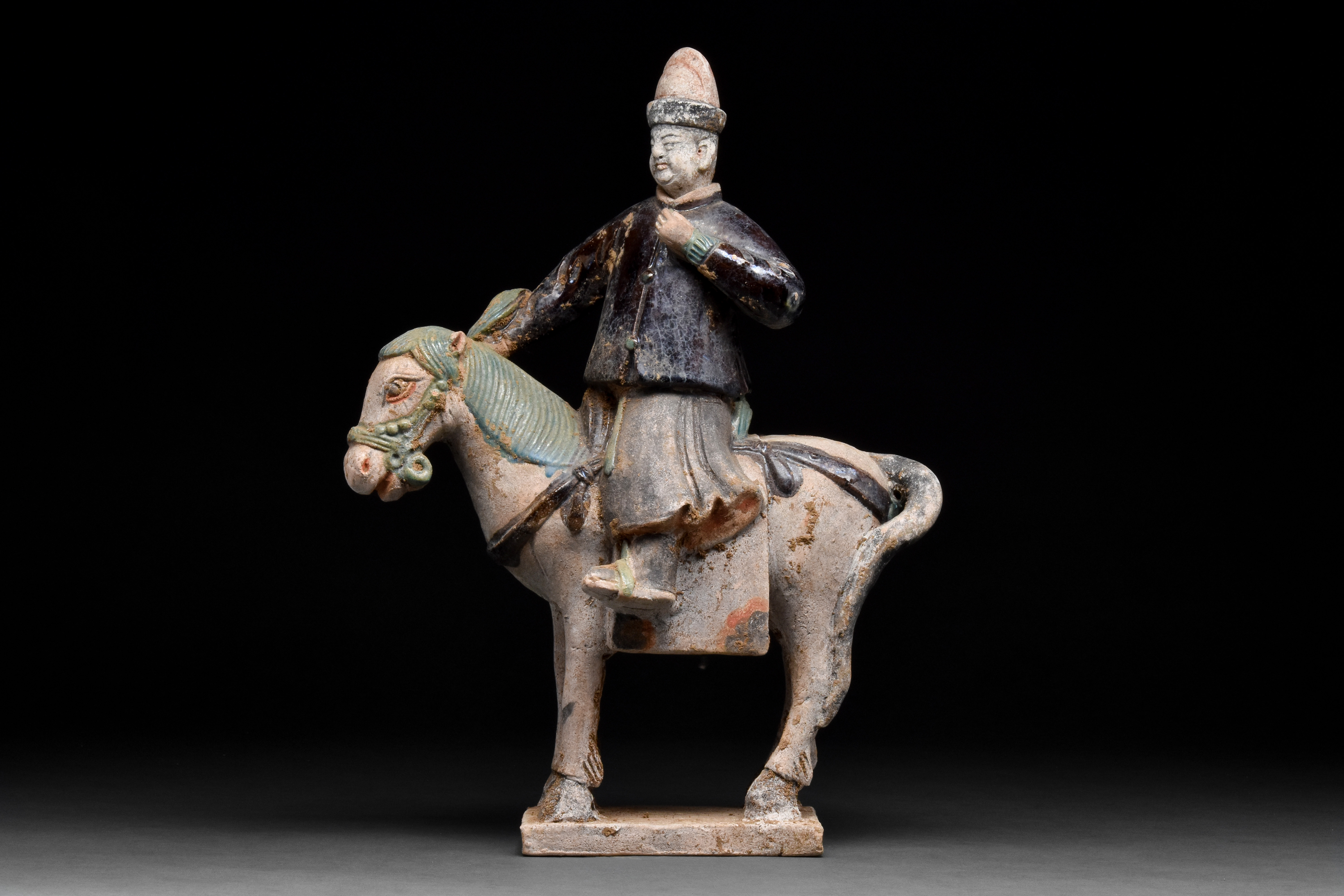 CHINESE MING DYNASTY HORSE AND RIDER FIGURE - Image 2 of 4