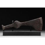 MEDIEVAL VIKING AGE IRON BATTLE AXE HEAD WITH HAMMER