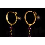 ROMAN GOLD EARRINGS WITH GARNET BEAD