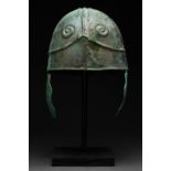 GREEK CHALCIDIAN BRONZE HELMET WITH HORNS OF ZEUS AMMON