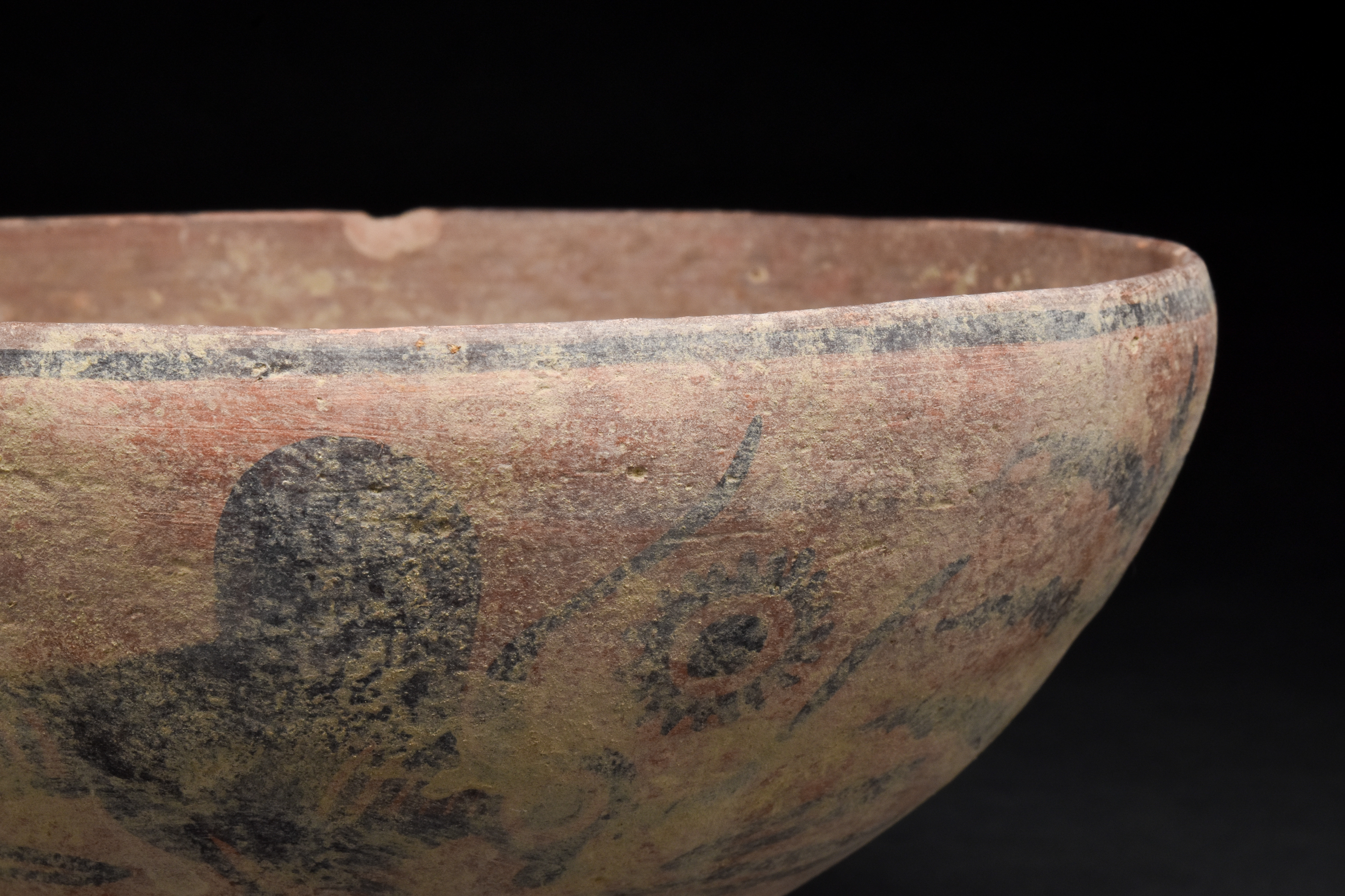 INDUS VALLEY CULTURE PAINTED TERRACOTTA VESSEL - Image 4 of 4