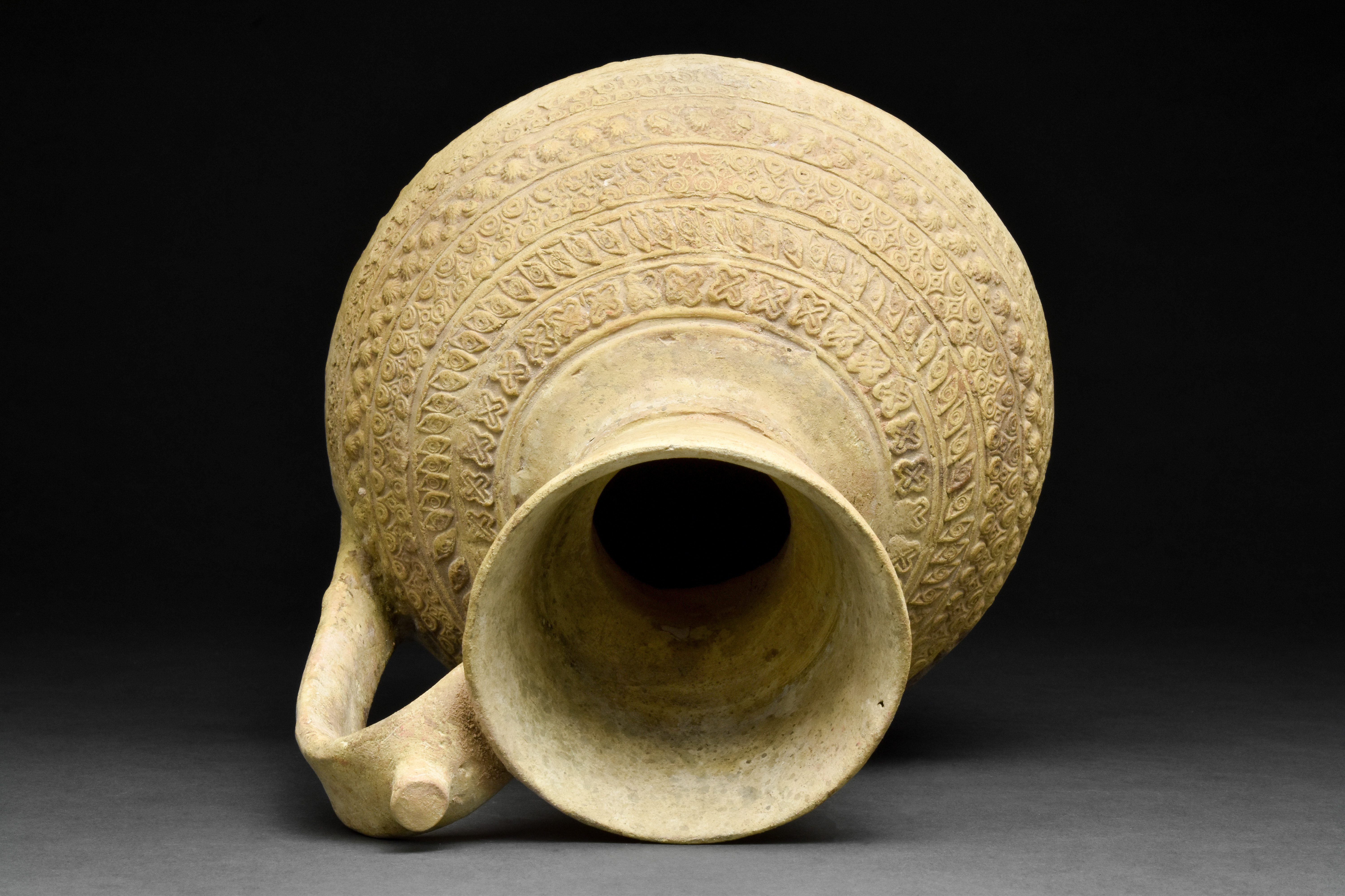 SELJUK TERRACOTTA DECORATED JUG - Image 2 of 4