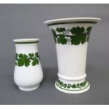 Zwei kleine Vasen