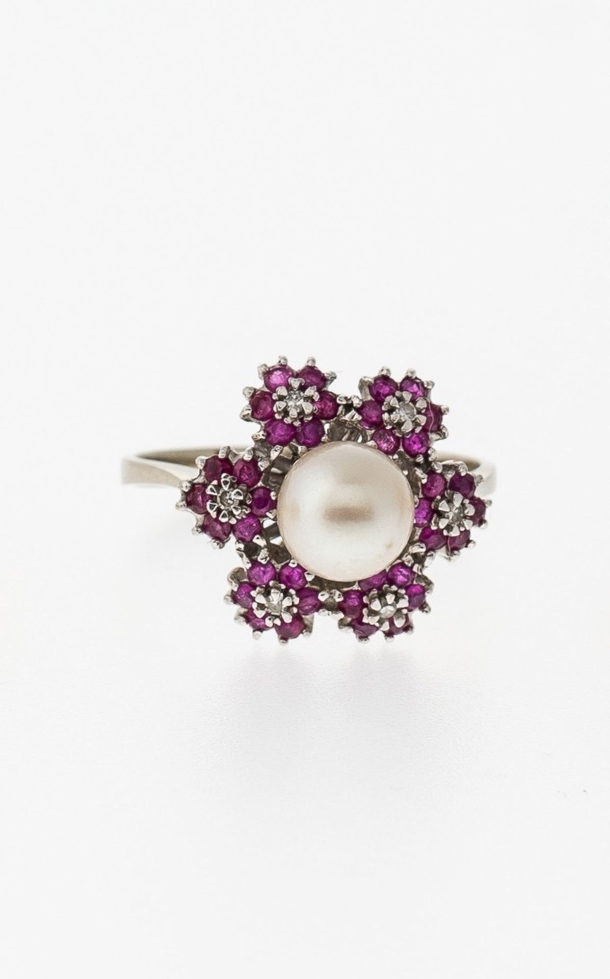 Ring mit Perle