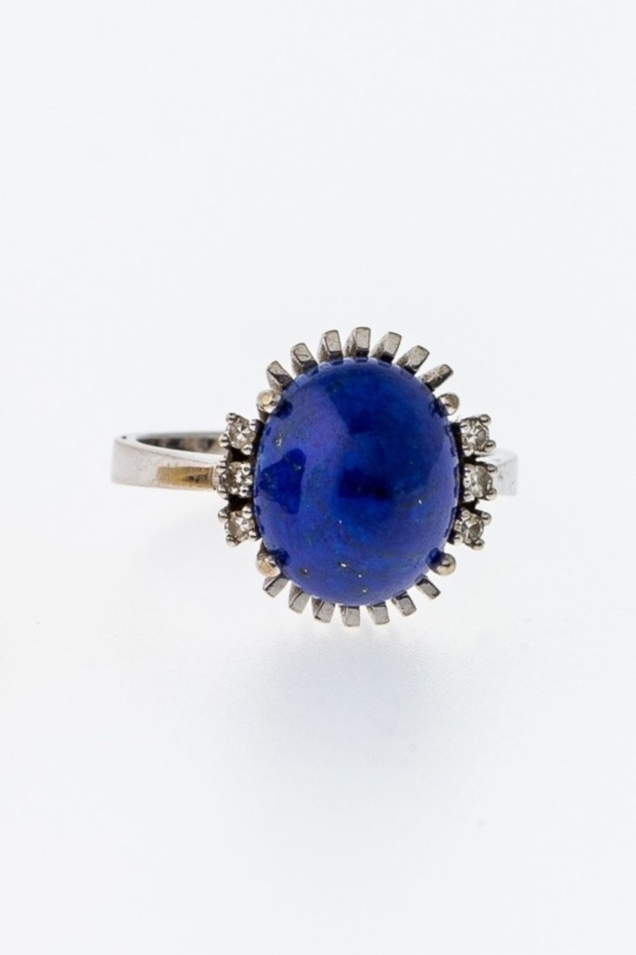 Ring mit Lapislazuli