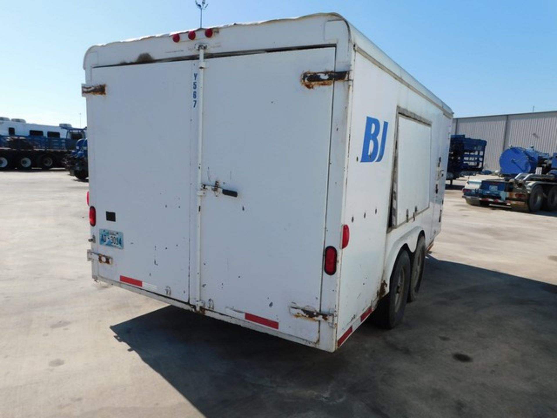 Located in YARD 1 - San Antonio, TX - (FUF-136) (X) 2004 PINION T/A ENCLOSED 20' - Image 3 of 6