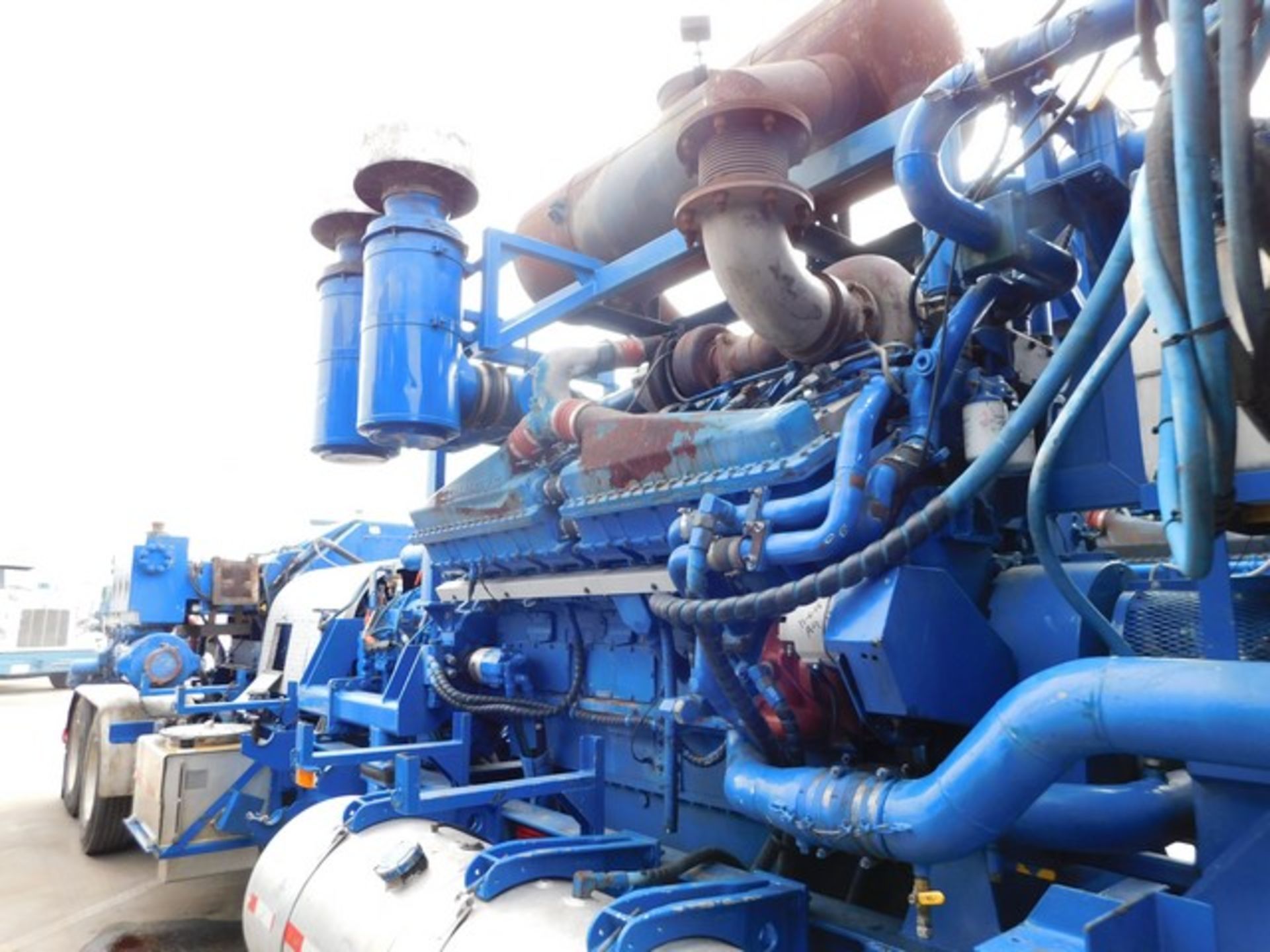 Located in YARD 1 - San Antonio, TX - (FPF-323) SPM TRIPLEX FRAC PUMP, P/B CUMM - Image 3 of 9