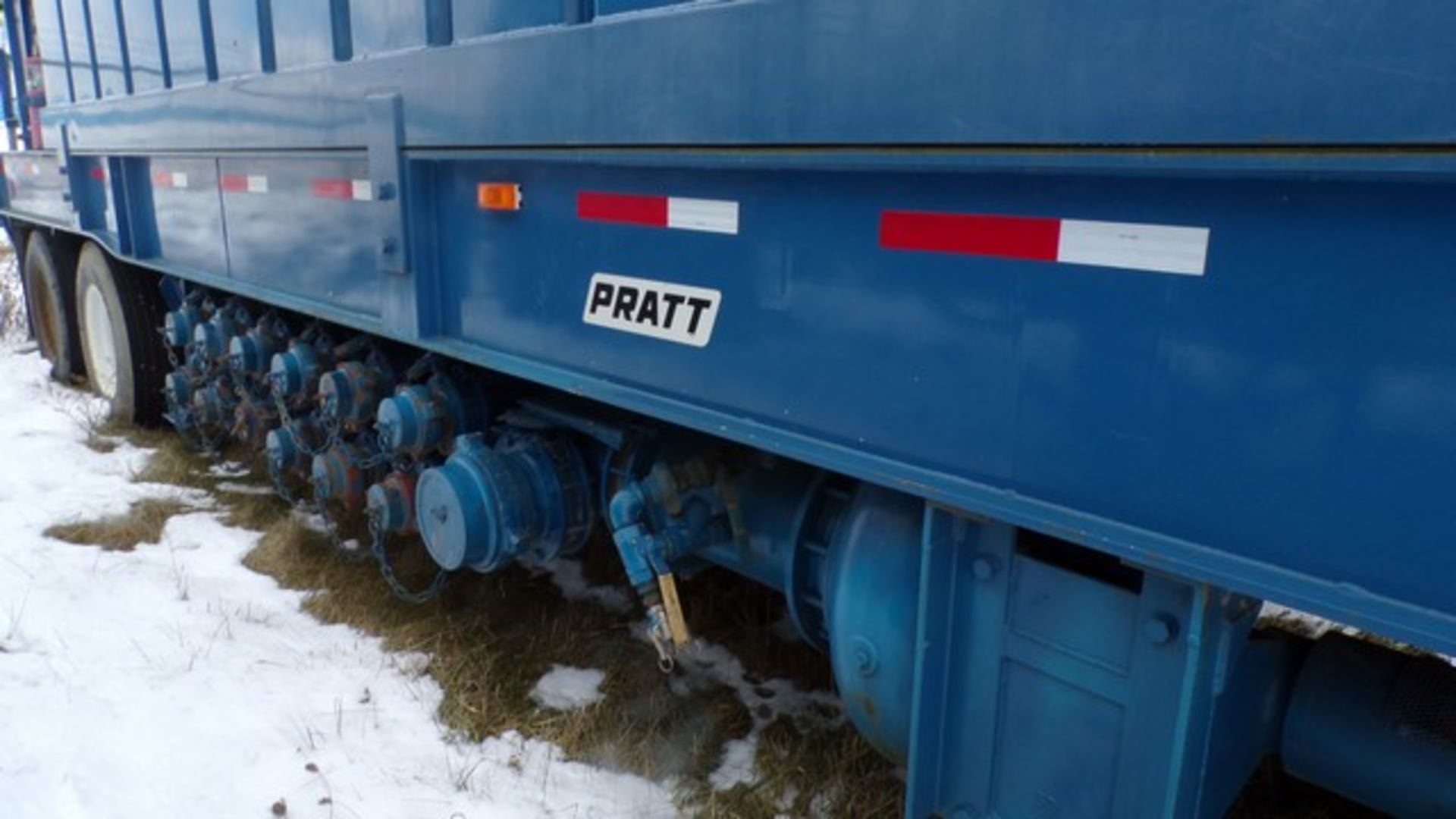 Located in YARD 4 - Massillon, OH - (FHF026) (X) 2012 PRATT SF 43' HYDRATION T/A - Image 6 of 7