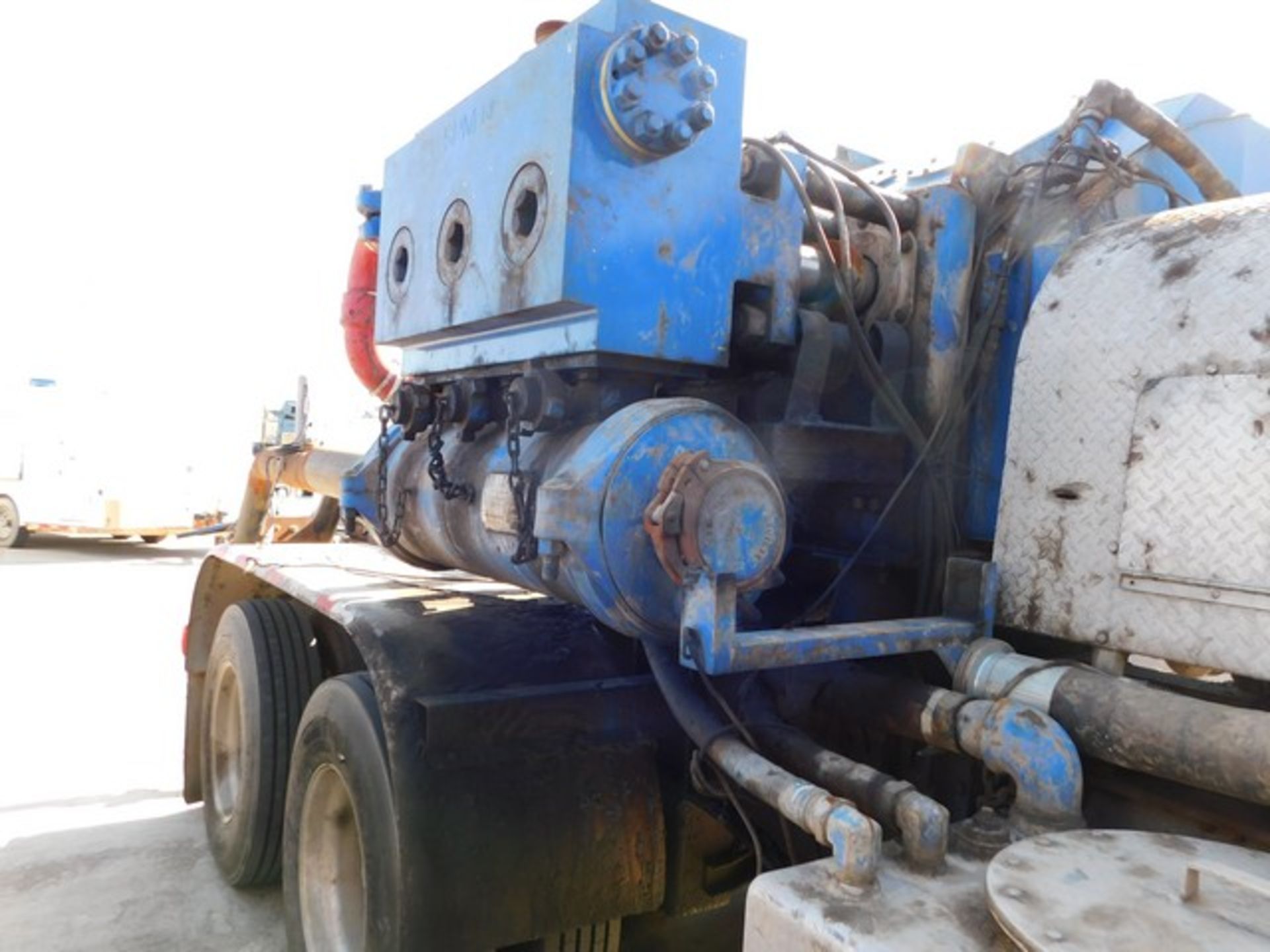 Located in YARD 1 - San Antonio, TX - (FPF-183) SPM TWS 2500 TRIPLEX FRAC PUMP, - Image 4 of 8