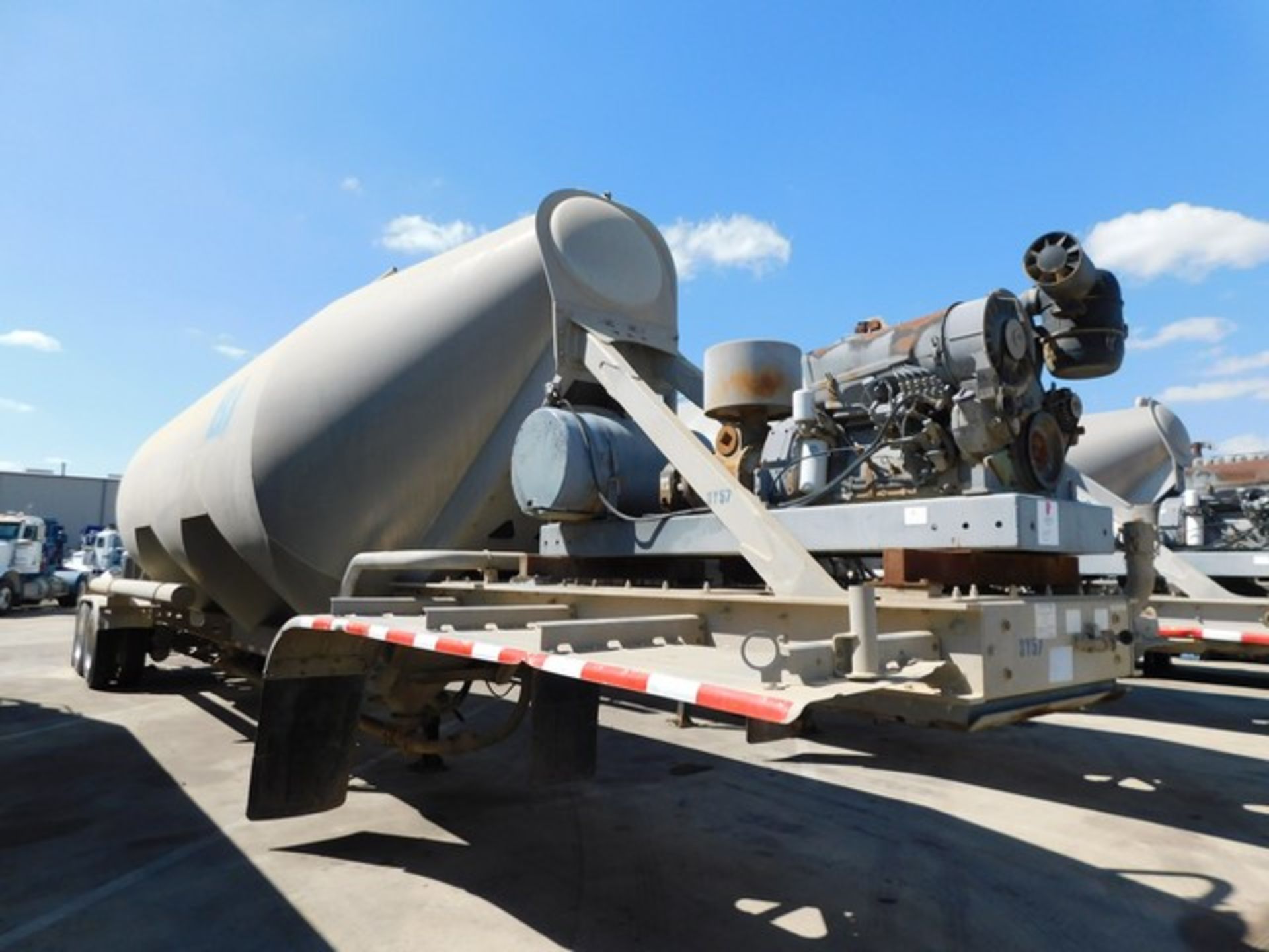 Located in YARD 1 - San Antonio, TX - (FTF-038) (X) 2014 TRAIL KING BULK 3 COMPA