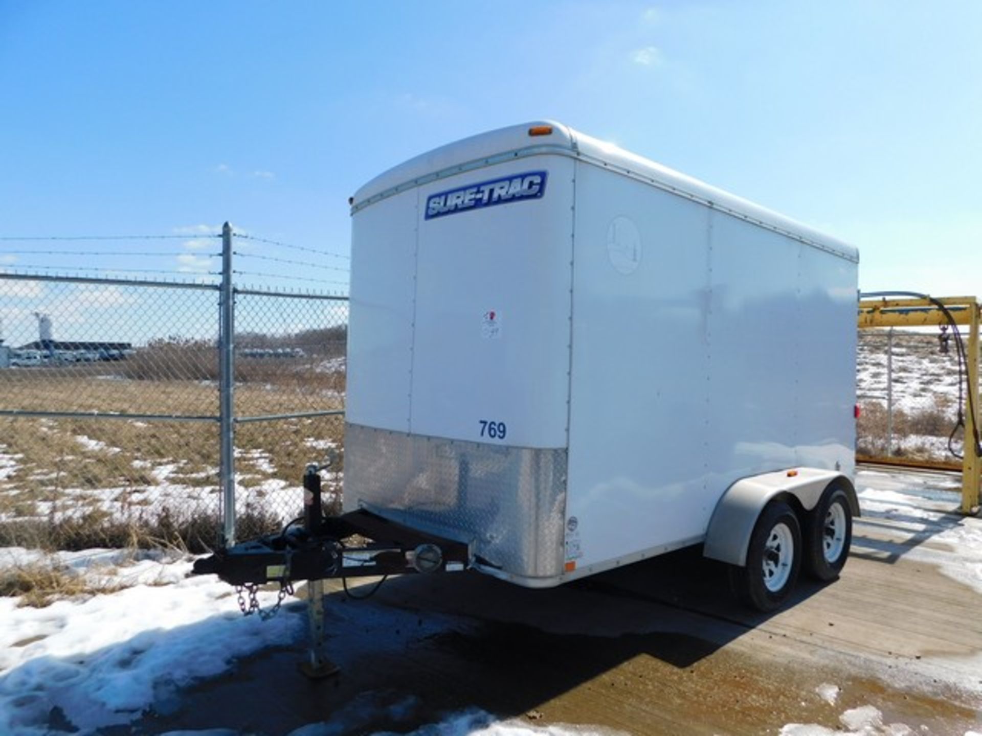 Located in YARD 4 - Massillon, OH - (FUT-059) (X) 2013 SURE FRAC 14' ENCLOSED TR