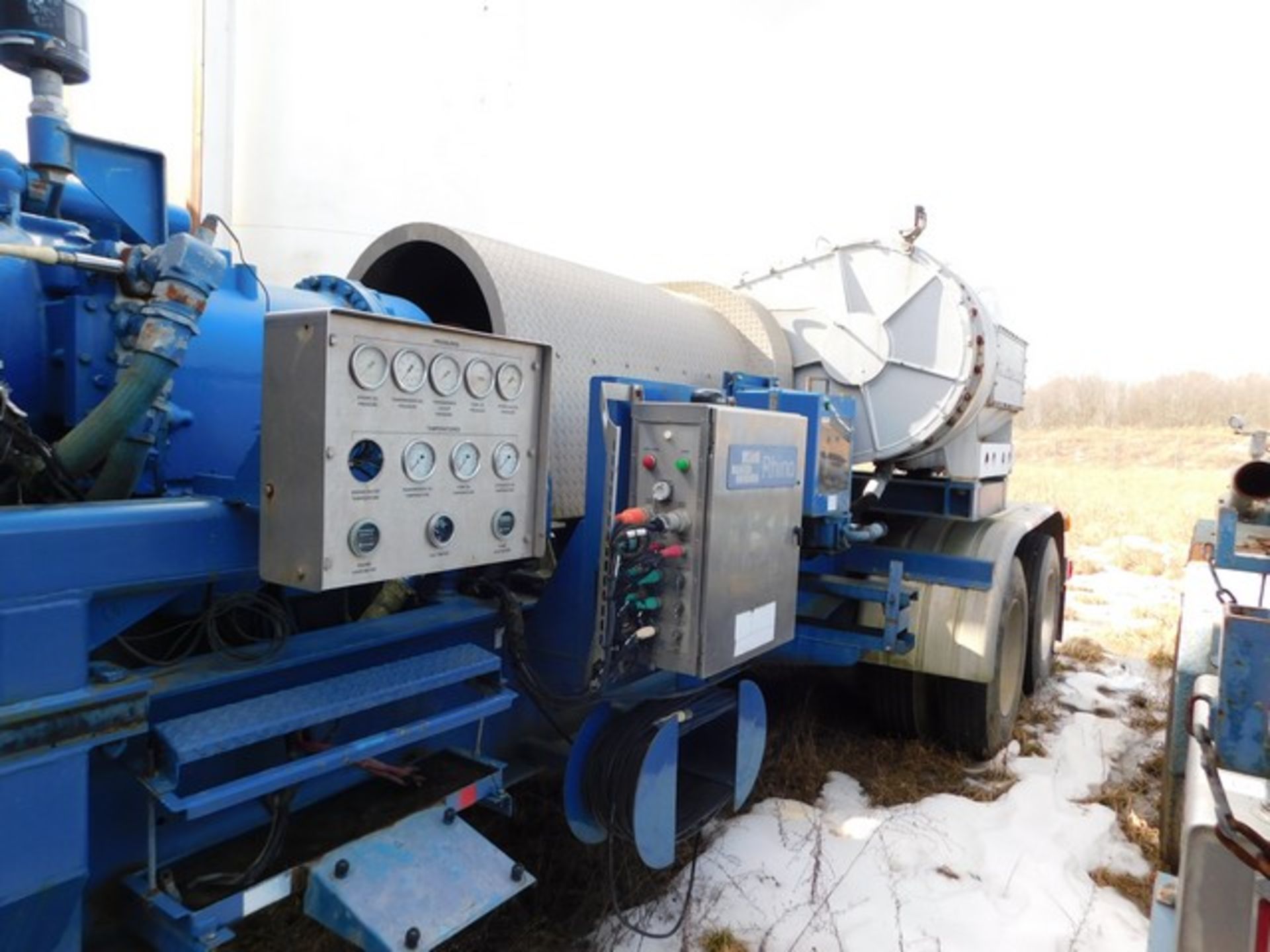 Located in YARD 4 - Massillon, OH - (FPF487) 2008 FMC TECHNOLOGIES TRIPLEX FRAC - Image 6 of 8