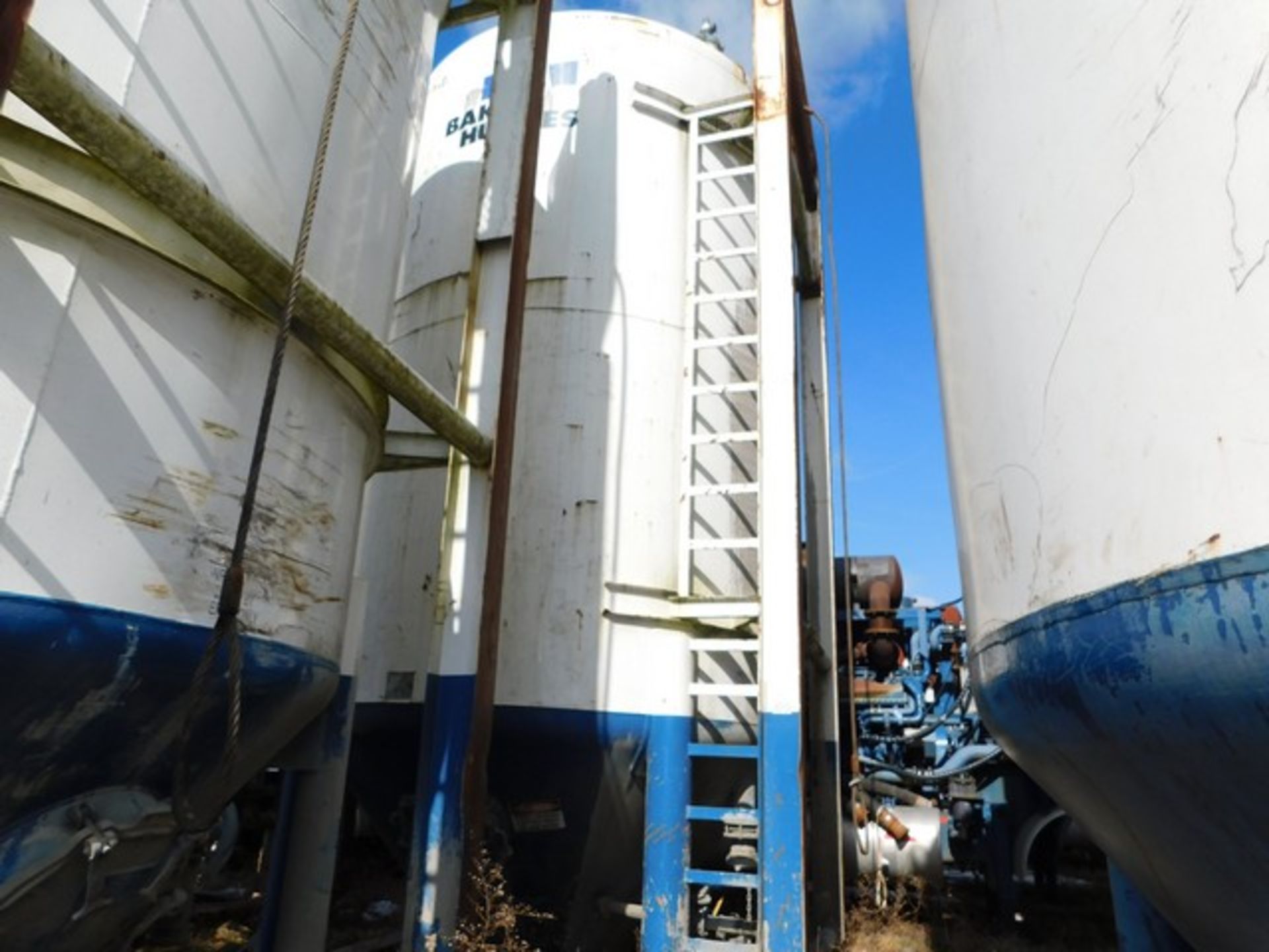 Located in YARD 4 - Massillon, OH (BJ968) 2008 WILCO 1300 CEMENT SILO