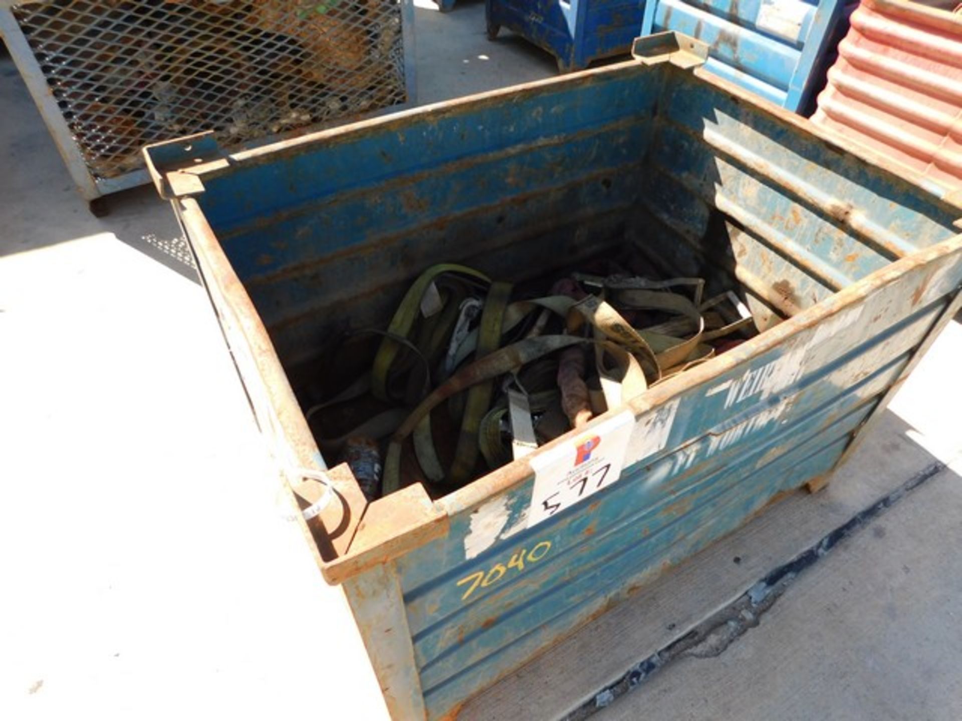 Located in YARD 1 - San Antonio, TX - (7040) STEEL BASKET W/ ASSORTED LIFT & RAT