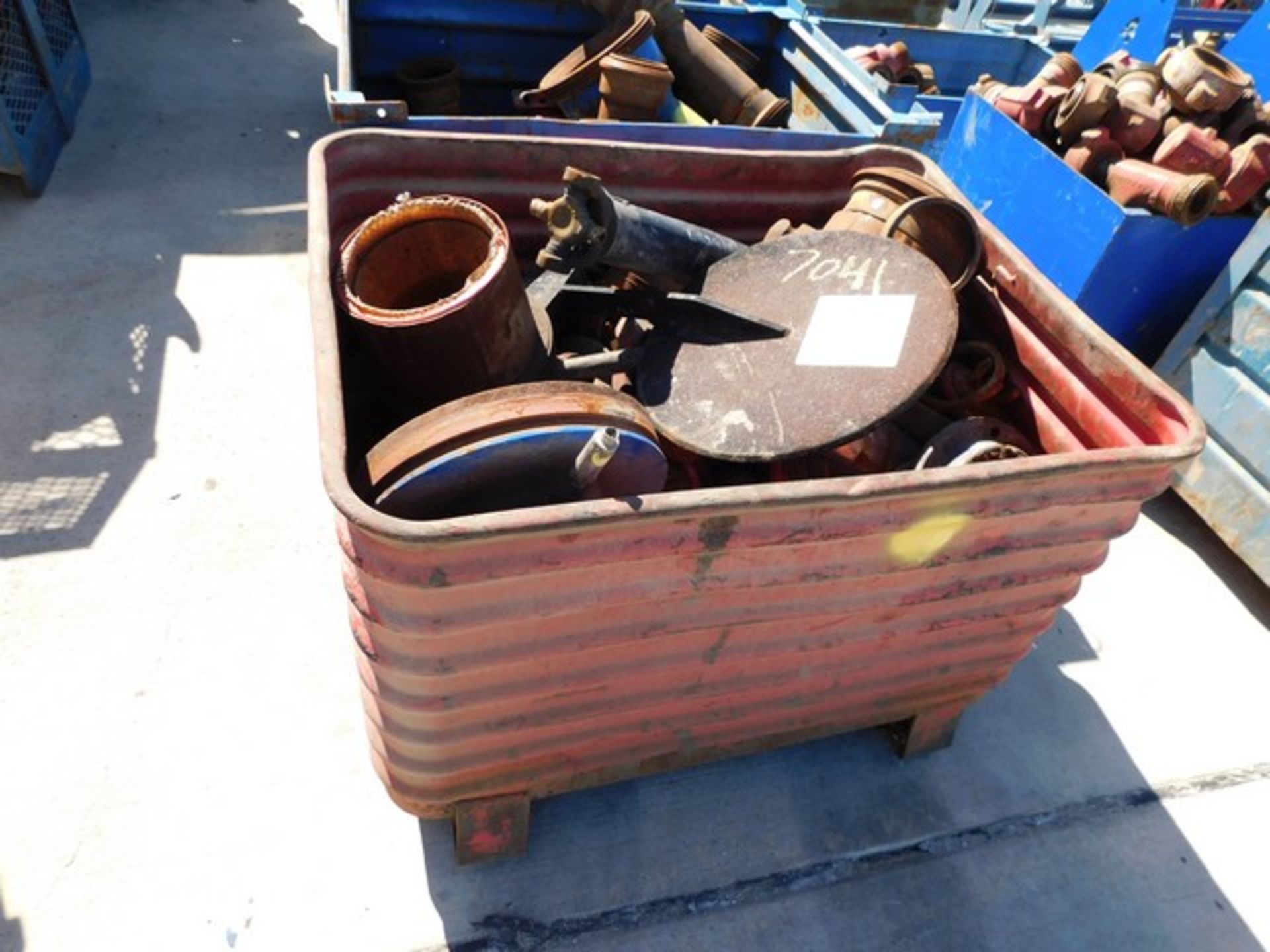 Located in YARD 1 - San Antonio, TX - (7041) STEEL BASKET OF ASSORTED PUMP PARTS