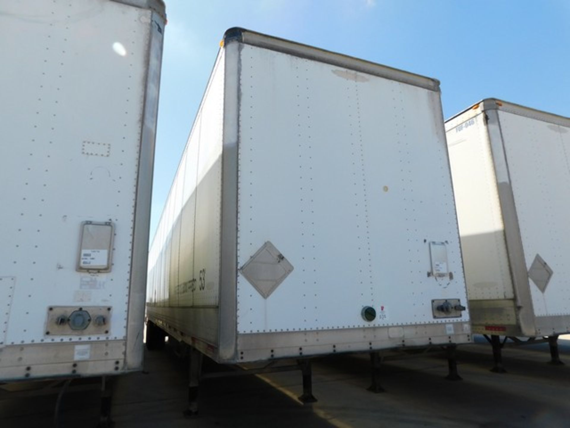 Located in YARD 1 - San Antonio, TX - (FUF-063) (X) 2007 TRAILMOBILE 53' T/A DRY