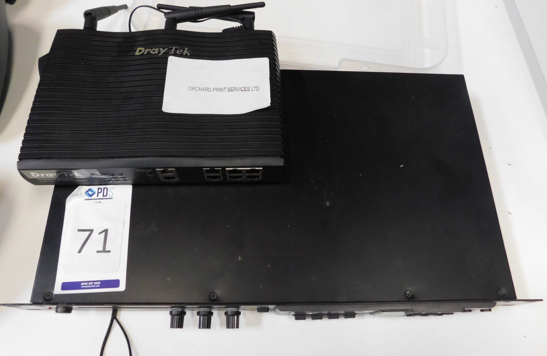 Draytek Dual-WAN Security Firewall & DAP Audio DS-185K Karaoke Video (Located Brentwood - See