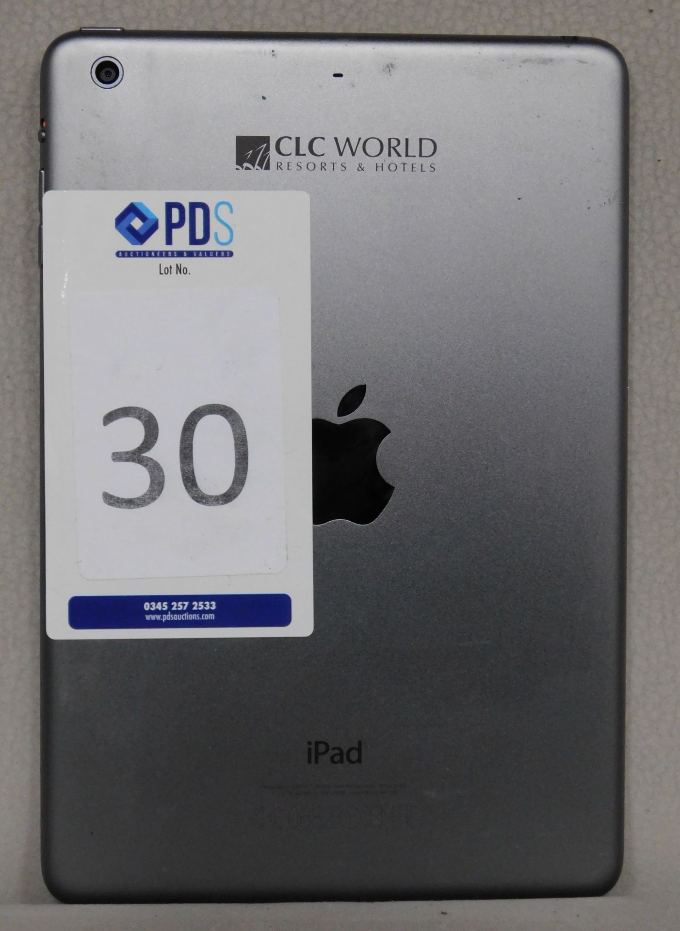 Apple iPad Mini 2 Retina WIFI 16GB Space Grey, Model Number: A1489, Serial Number: F9FT686WFCM6 ( - Bild 2 aus 2