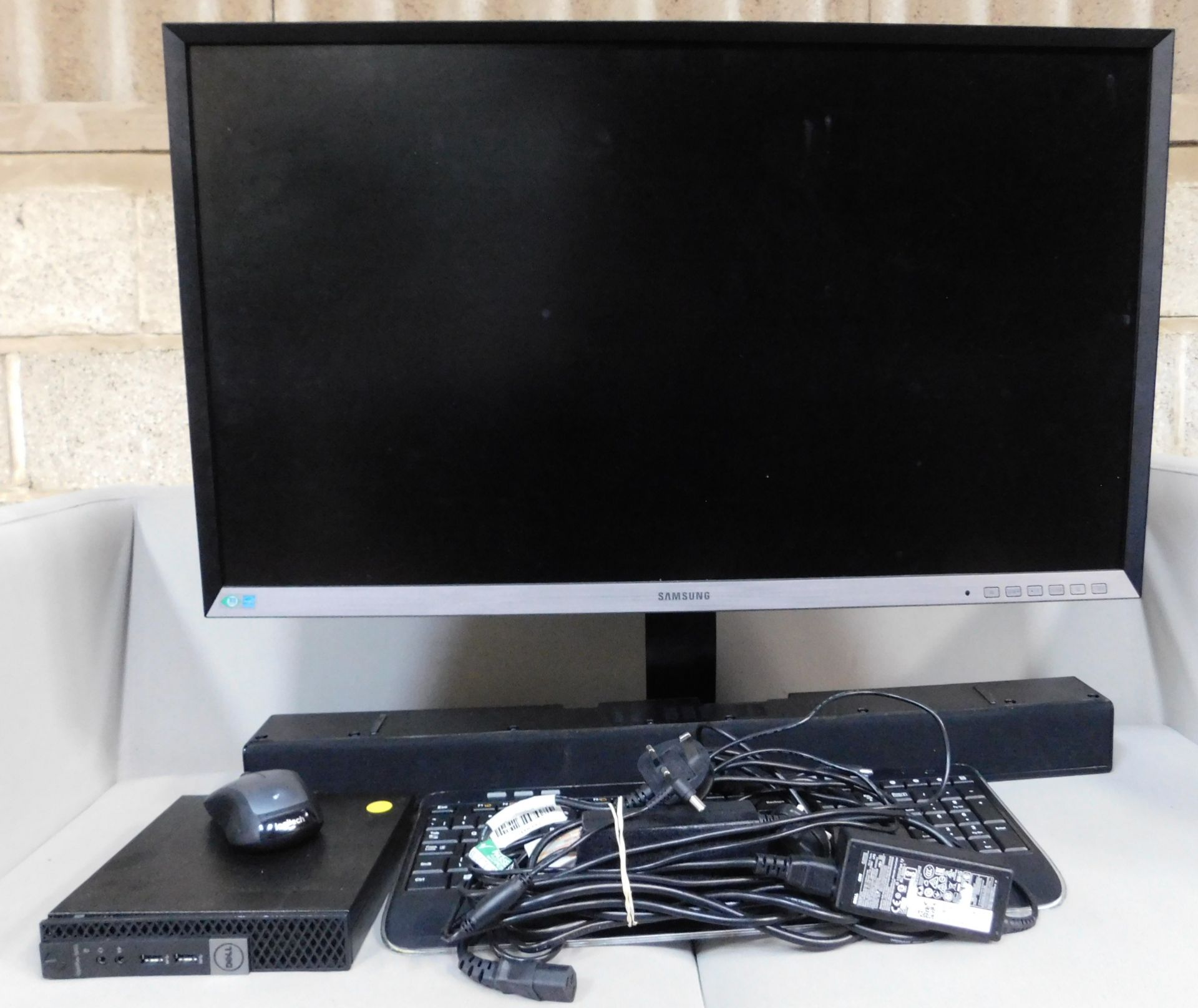 Media Suite Comprising: Samsung S32D85OT 32” Monitor, Stand; Samsung HW-J250 Sound Bar; Dell