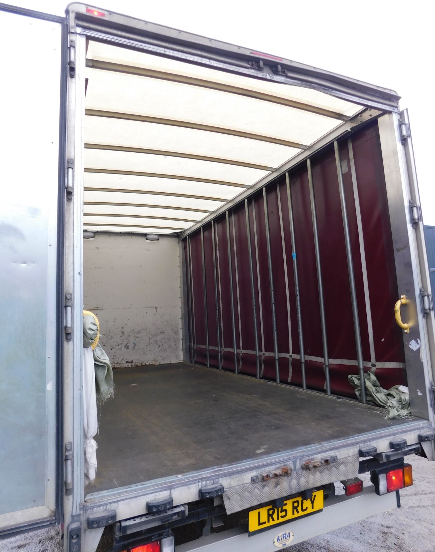 Isuzu N75.190 L Wide Cab Curtain Side 7.5ton Auto Lorry, Registration LR15 RCY, First Registered 1st - Image 11 of 26